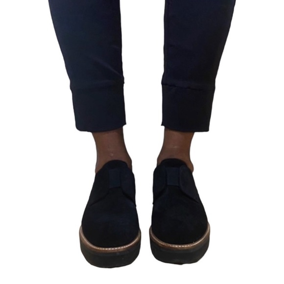 Vince Davy Slip On Oxfords - Picture 4 of 10